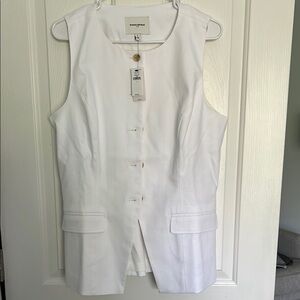 Banana Republic White Vest Lightweight Collection